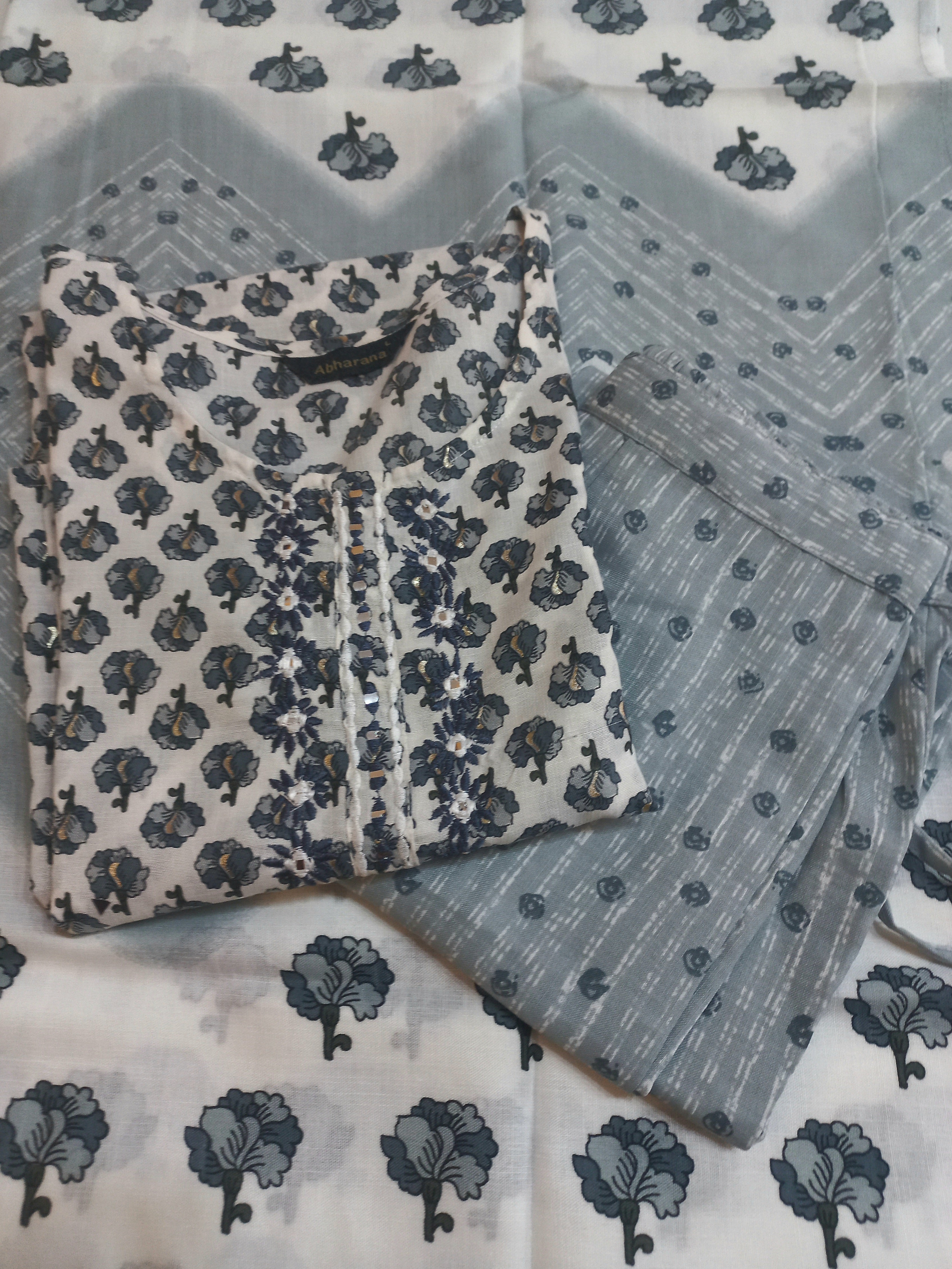 Three piece set